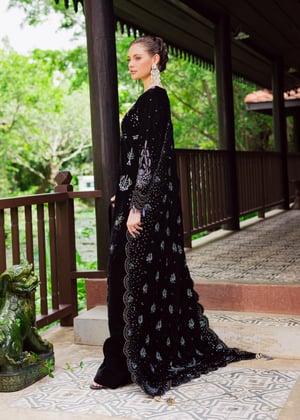 Black Unstitched for Women